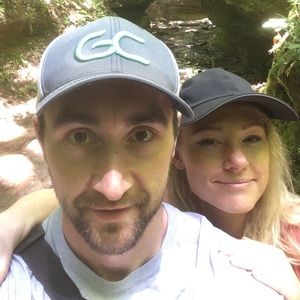 Meet your Posher, Caleb and Angela